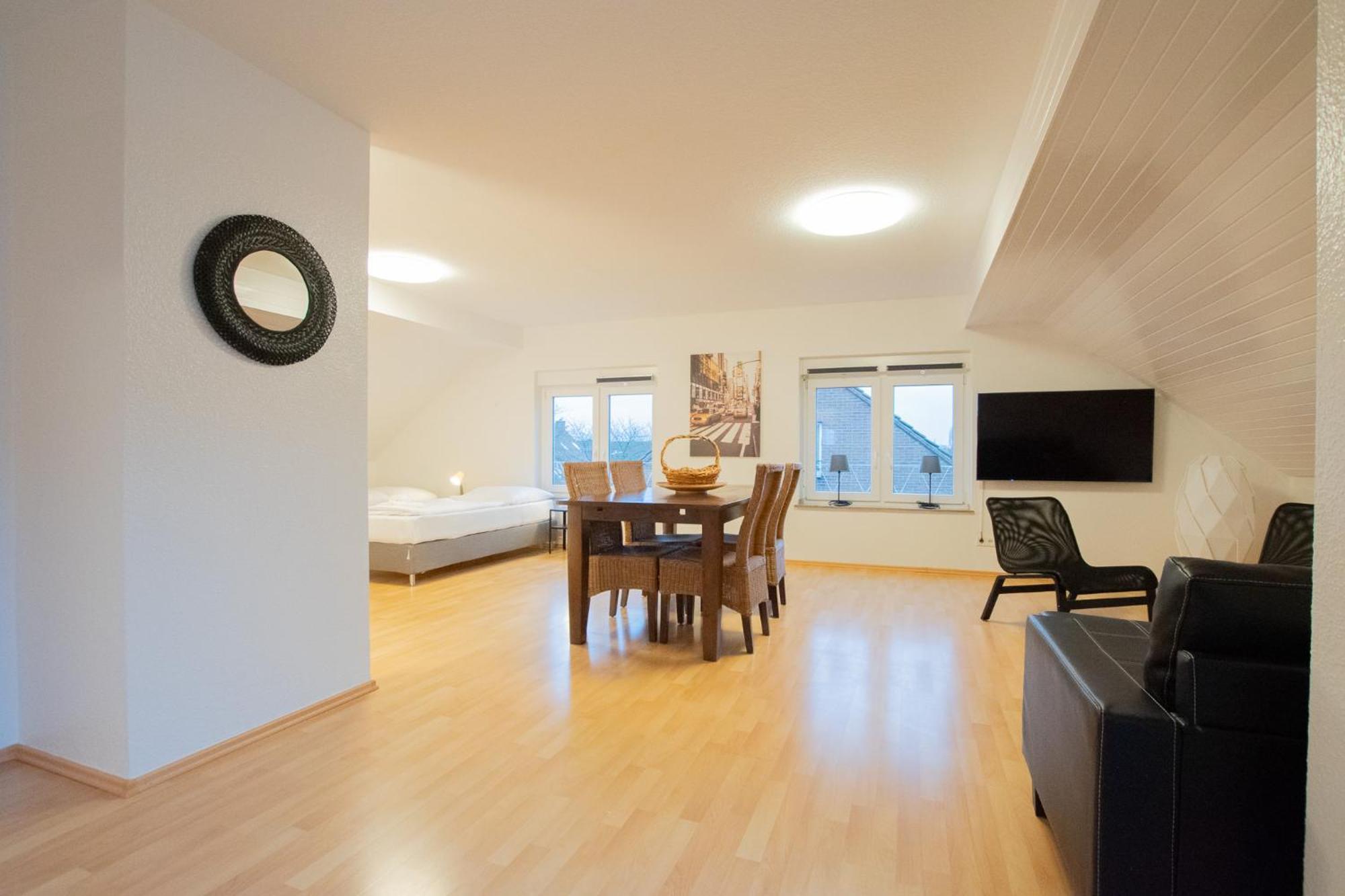 Raj Living - 1 , 3 And 4 Room Apartments - 20 Min Messe Dus & Airport Dus Meerbusch Buitenkant foto