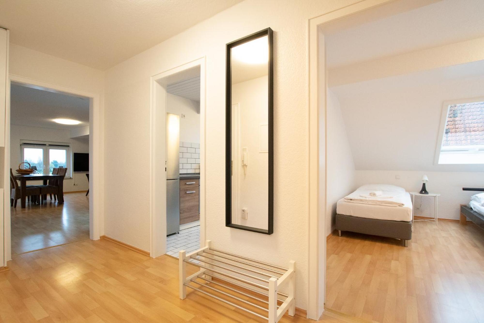 Raj Living - 1 , 3 And 4 Room Apartments - 20 Min Messe Dus & Airport Dus Meerbusch Buitenkant foto