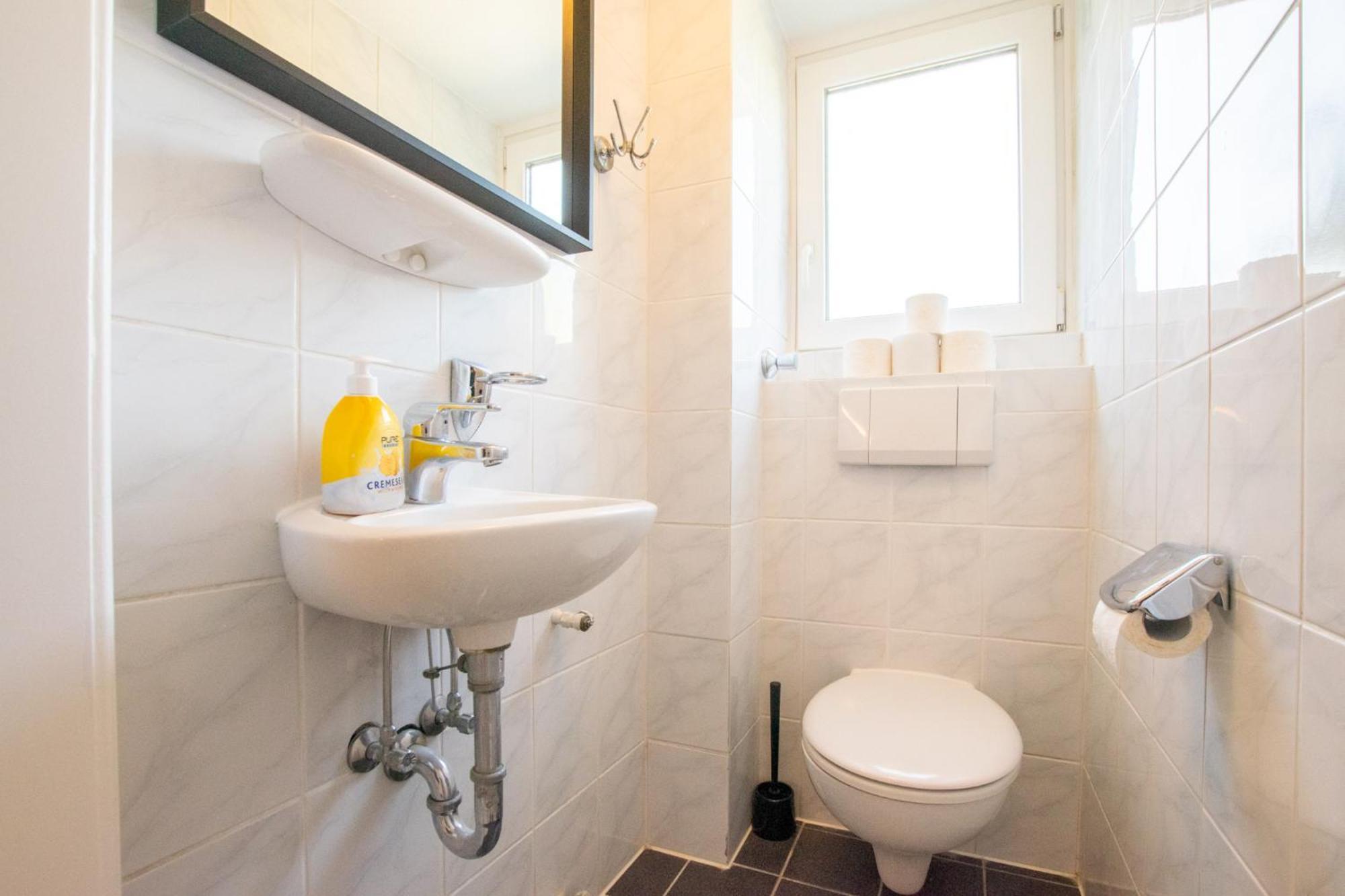 Raj Living - 1 , 3 And 4 Room Apartments - 20 Min Messe Dus & Airport Dus Meerbusch Buitenkant foto